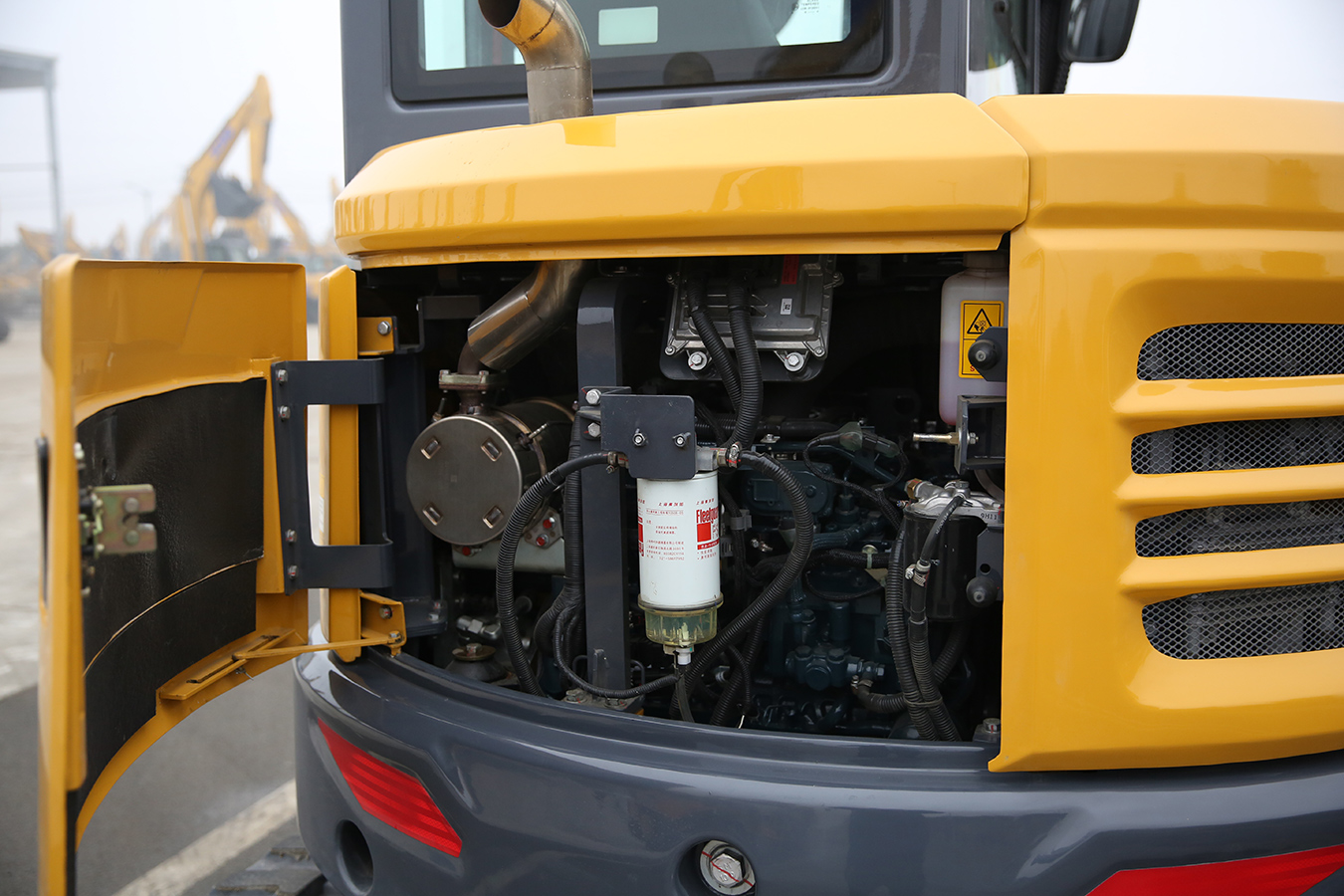 XCMG XE55E Excavator(pic11)