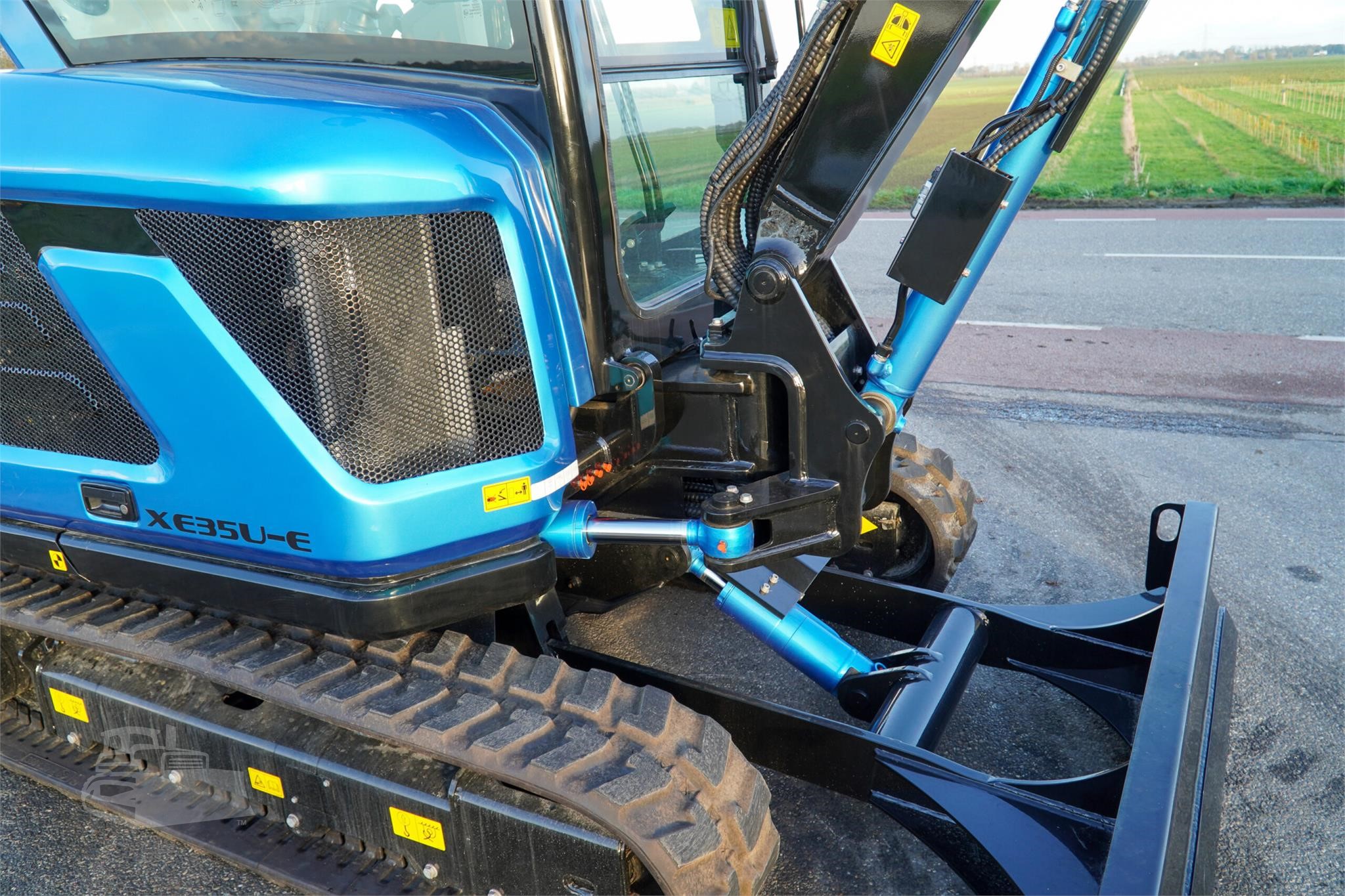 XCMG XE35U-E Excavator(pic8)