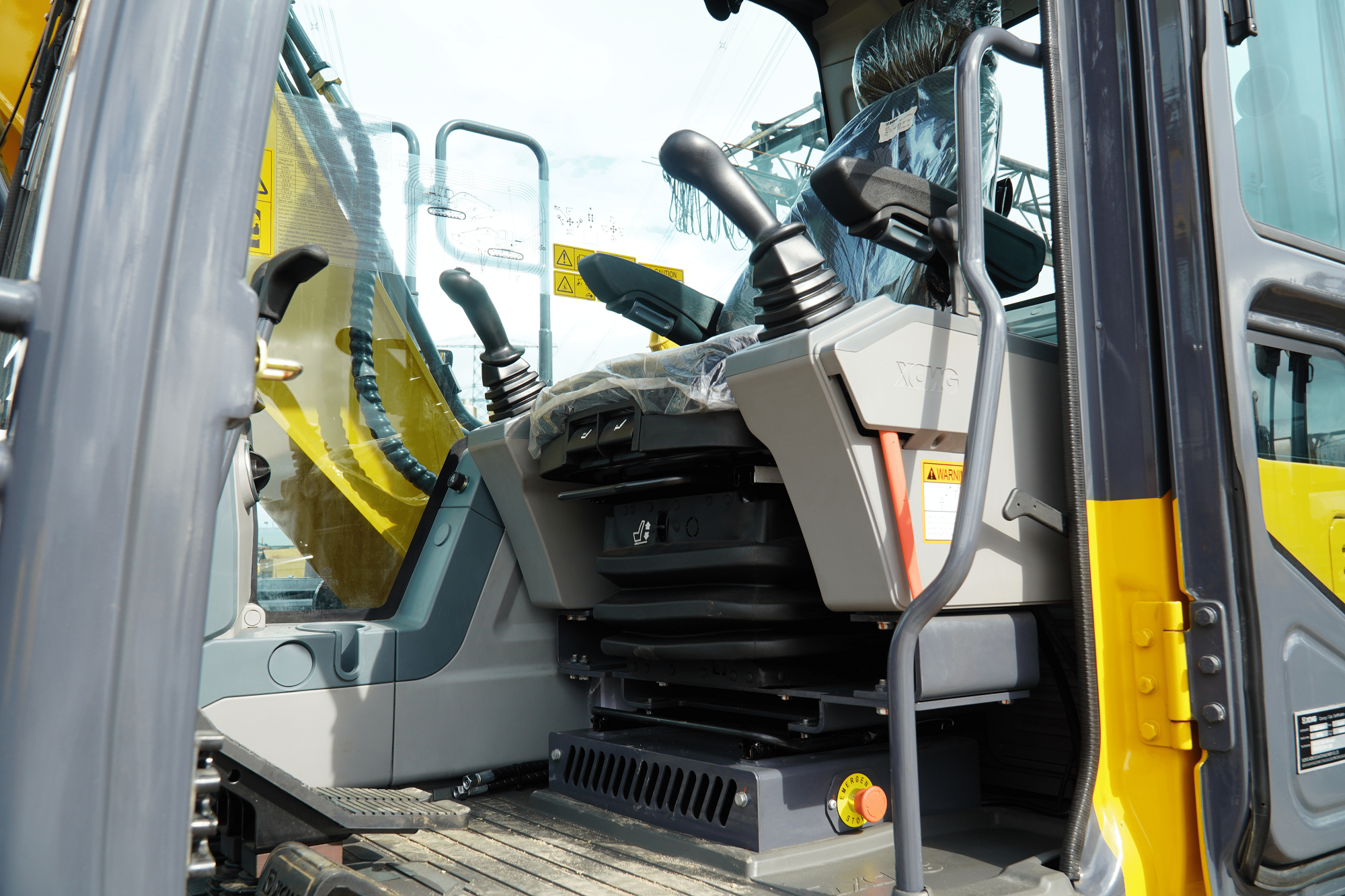 XCMG XE150E Excavator(pic5)