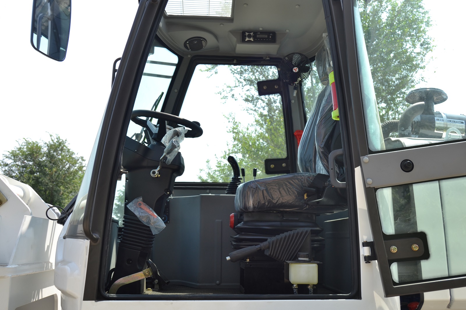 ZL25T Wheel Loader(pic8)